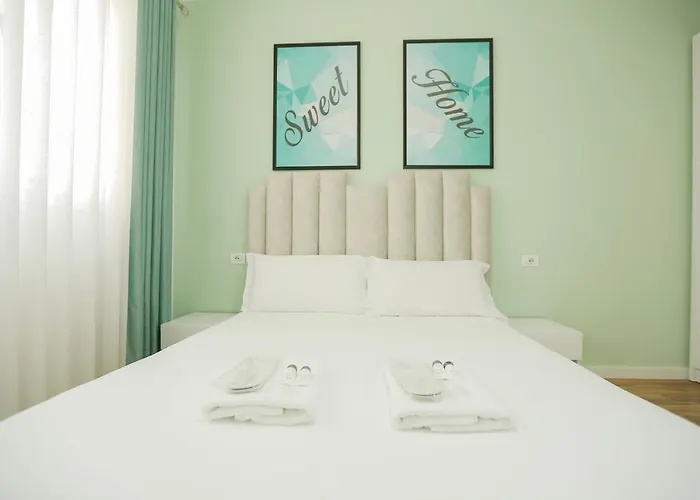 Miku Apartment-stunning At Taiwan * 地拉那